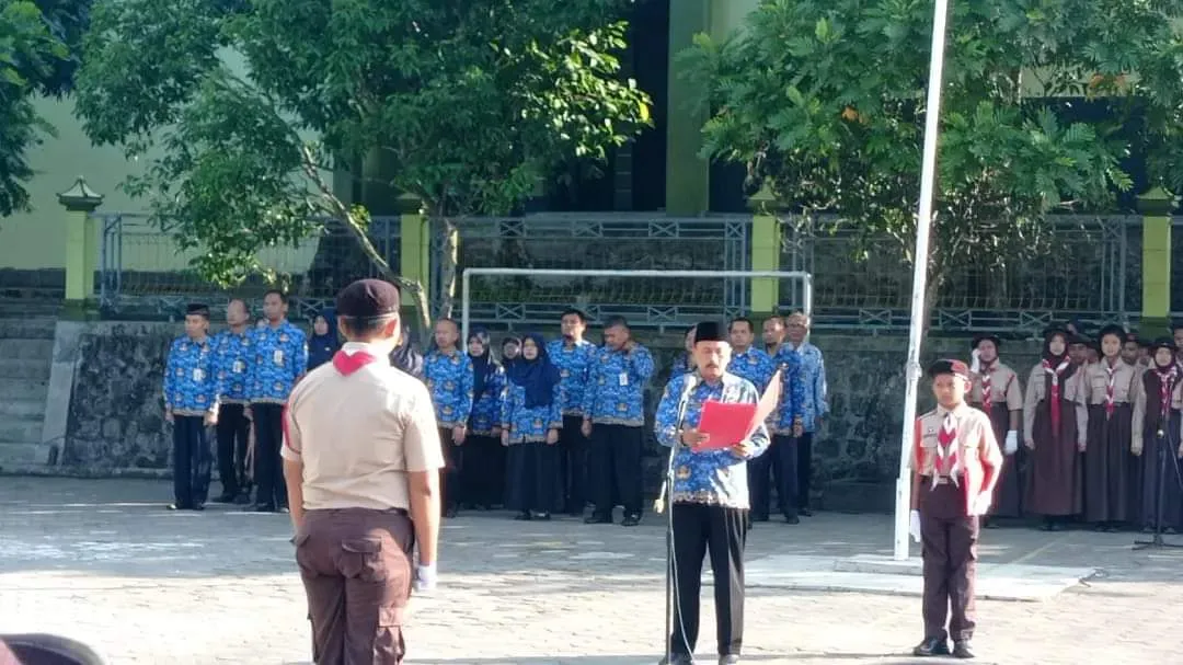 Peringati Harkitnas dan Hari Jadi ke-282 Kabupaten Wonogiri, SMP Negeri 1 Baturetno Gelar Upacara