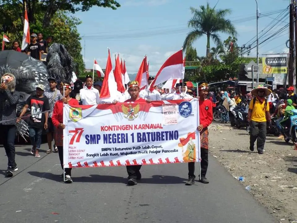 Spensaba Tampil Memukau di Karnaval Baturetno