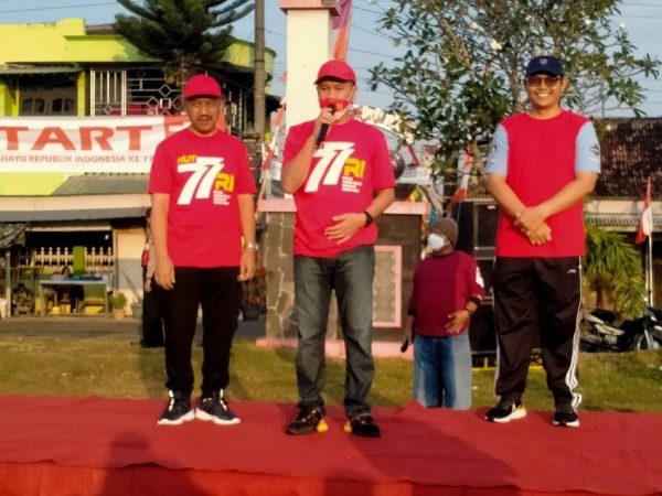 Semarakkan HUT RI, Wakil Bupati dan Ratusan Warga Banjiri Lapangan Baturetno