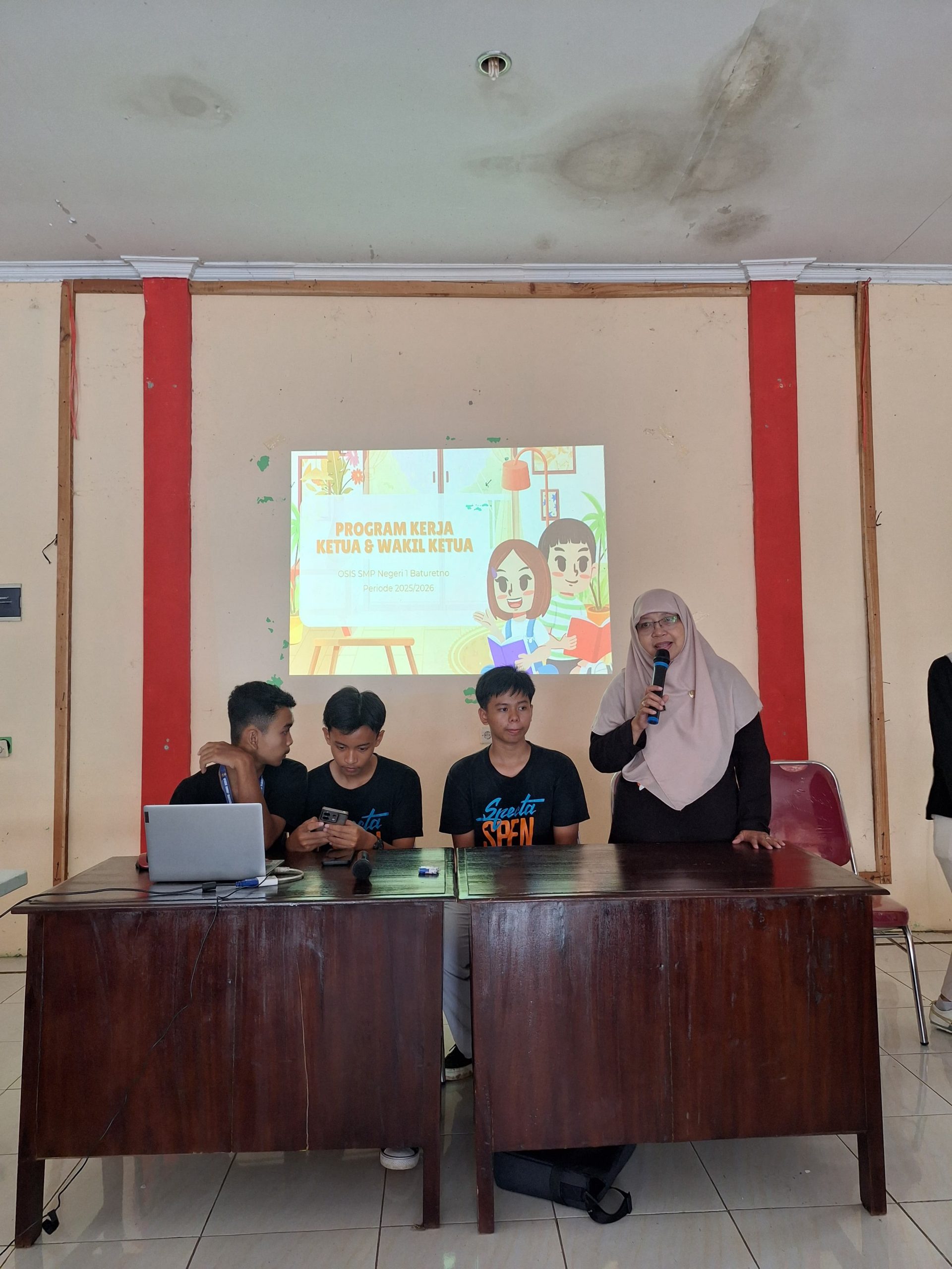 WOW! OSIS SMP Negeri 1 Baturetno ada program apa nih? Kok mendatangkan alumni pengurus OSIS SMP Negeri 1 Baturetno?