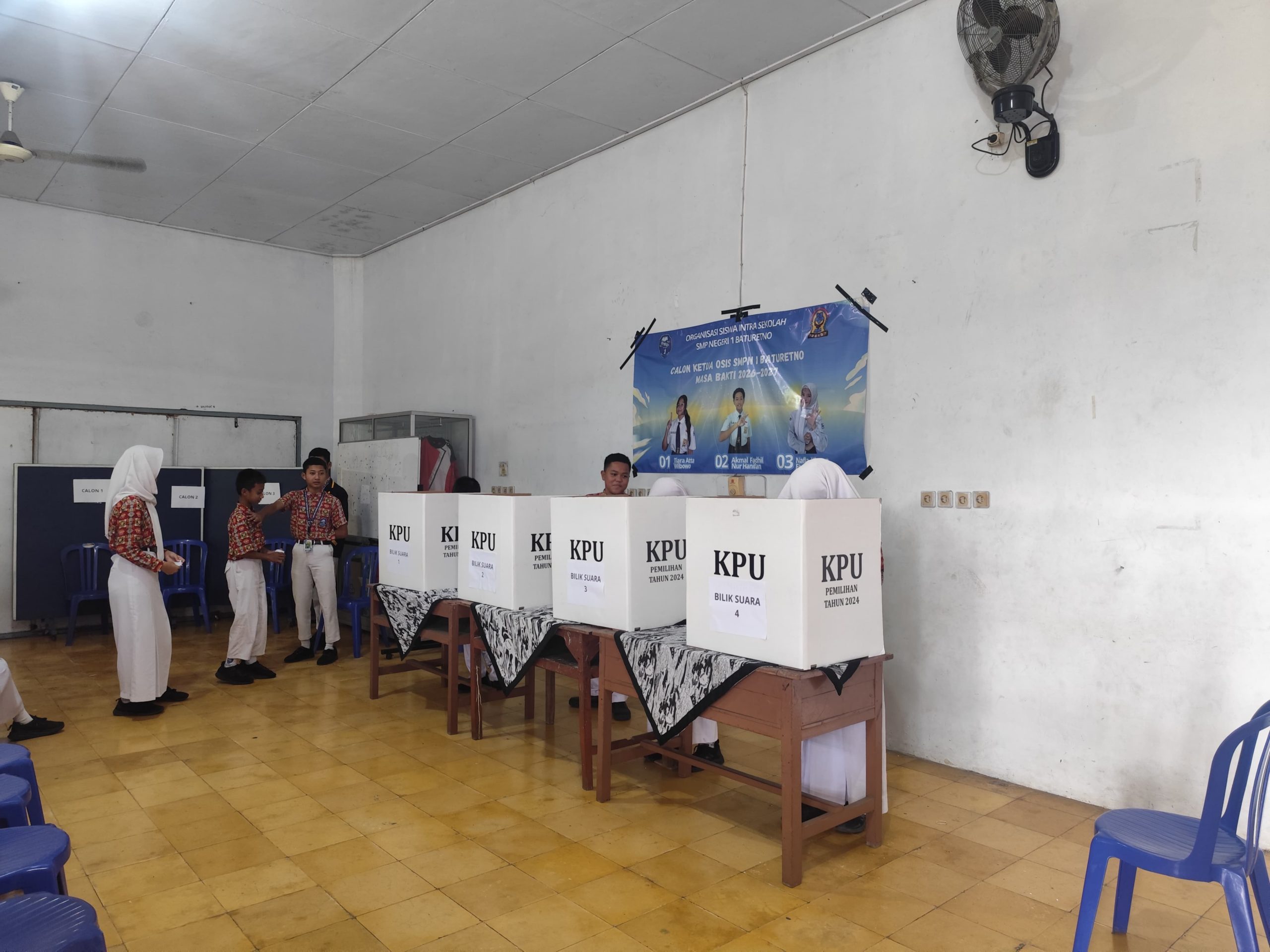 Siswa SMP Negeri 1 Baturetno Antusias Ikuti Pemilihan Ketua OSIS 2026/2027