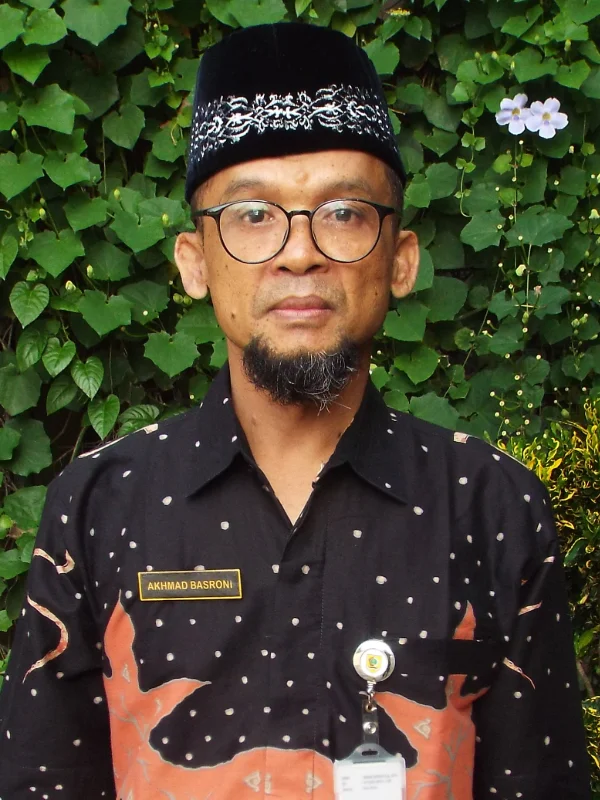 Akhmad Basroni, M.PdI.