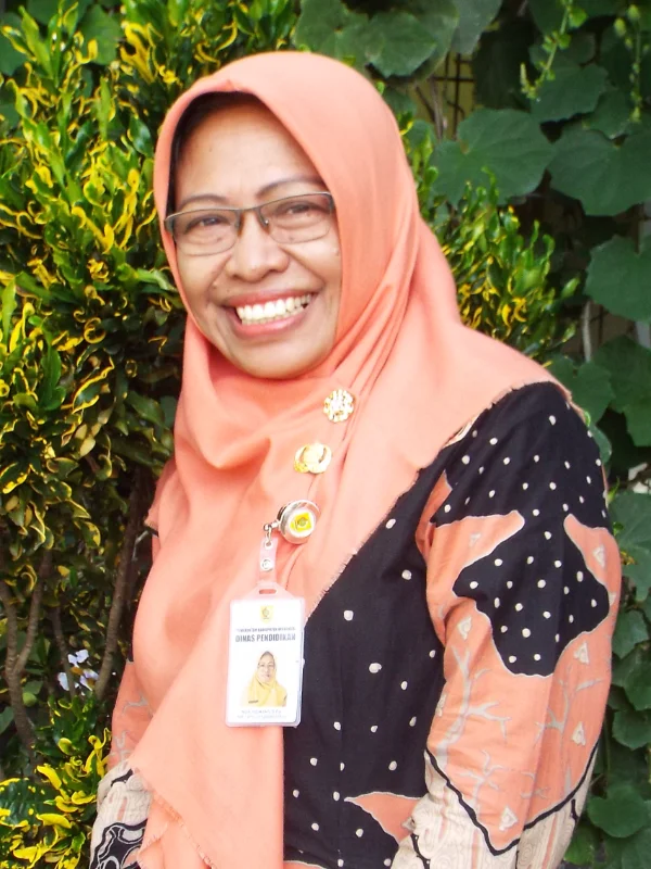 Nur Hidayati, S.Pd.