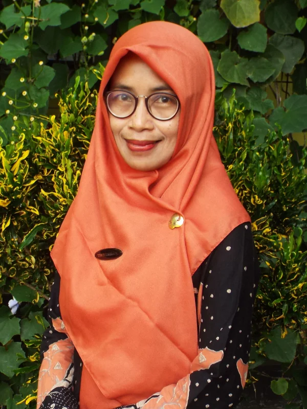 Titin Trirahayu, S. Pd.